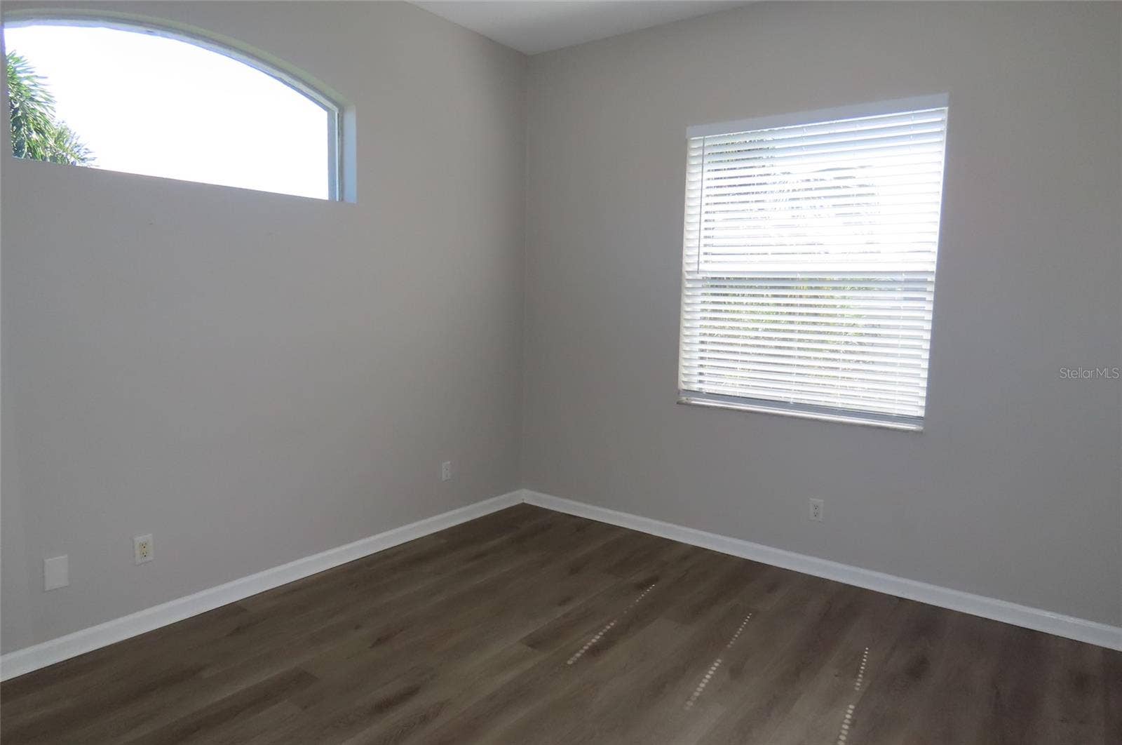 1801 MAPLELEAF BOULEVARD, Oldsmar, FL 34677 1801 MAPLELEAF BOULEVARD, Oldsmar, FL 34677