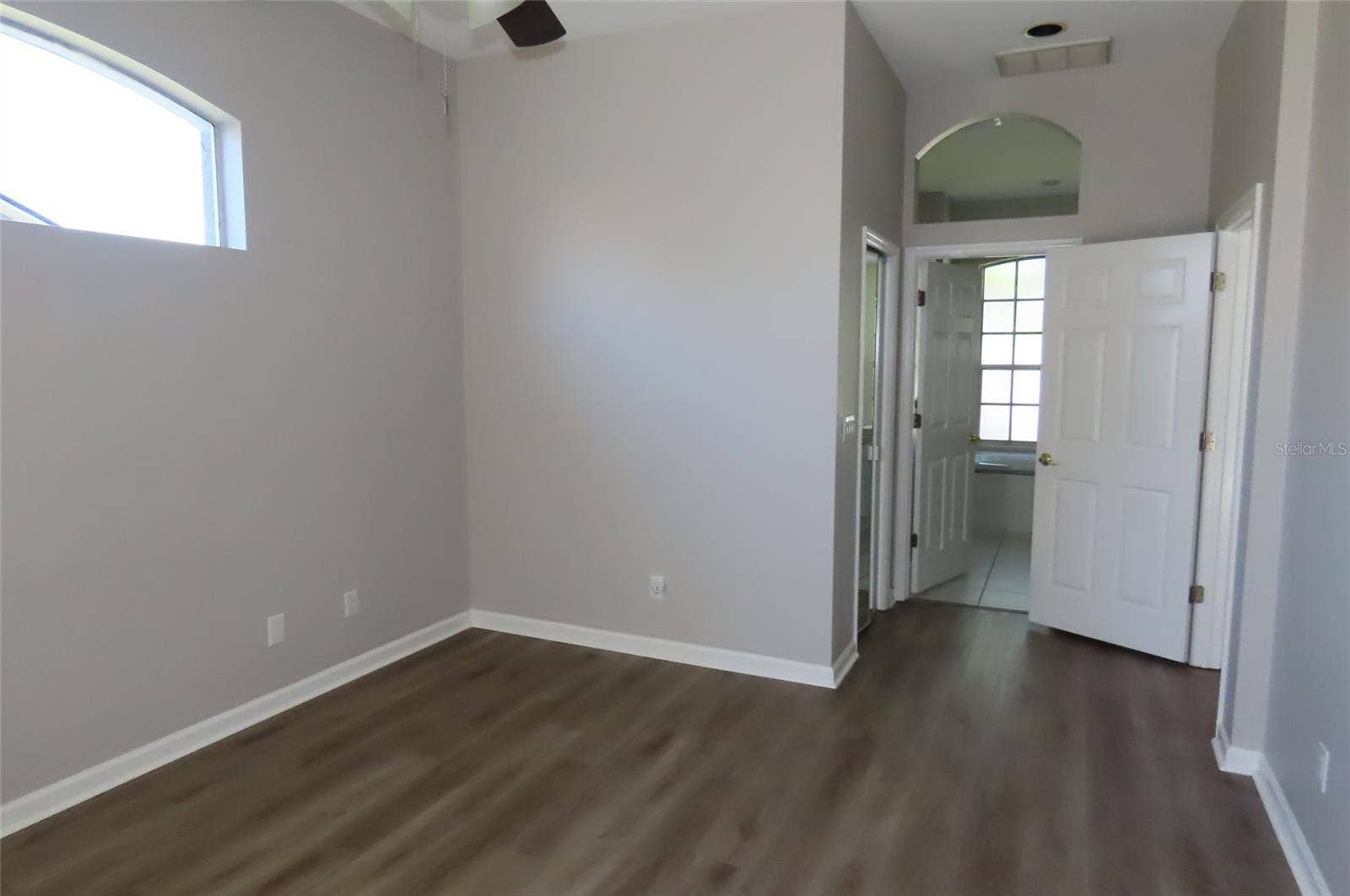 1801 MAPLELEAF BOULEVARD, Oldsmar, FL 34677 1801 MAPLELEAF BOULEVARD, Oldsmar, FL 34677