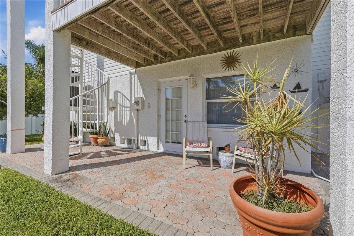 101 SHOALS CIRCLE, North Redington Beach, FL 33708 101 SHOALS CIRCLE, North Redington Beach, FL 33708
