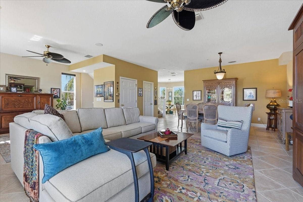 101 SHOALS CIRCLE, North Redington Beach, FL 33708 101 SHOALS CIRCLE, North Redington Beach, FL 33708