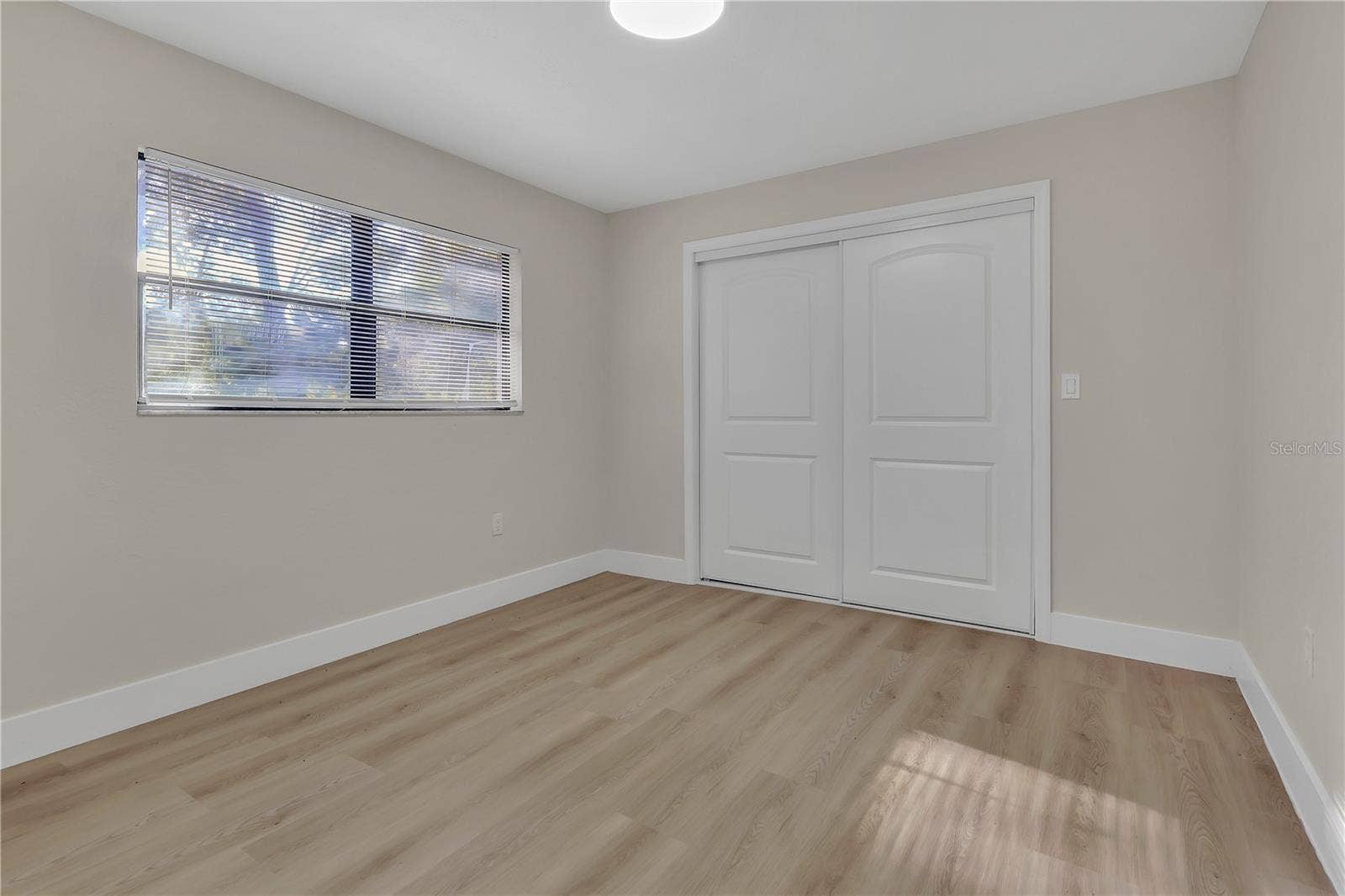 10106 LAKEVIEW DRIVE, New Port Richey, FL 34654 10106 LAKEVIEW DRIVE, New Port Richey, FL 34654