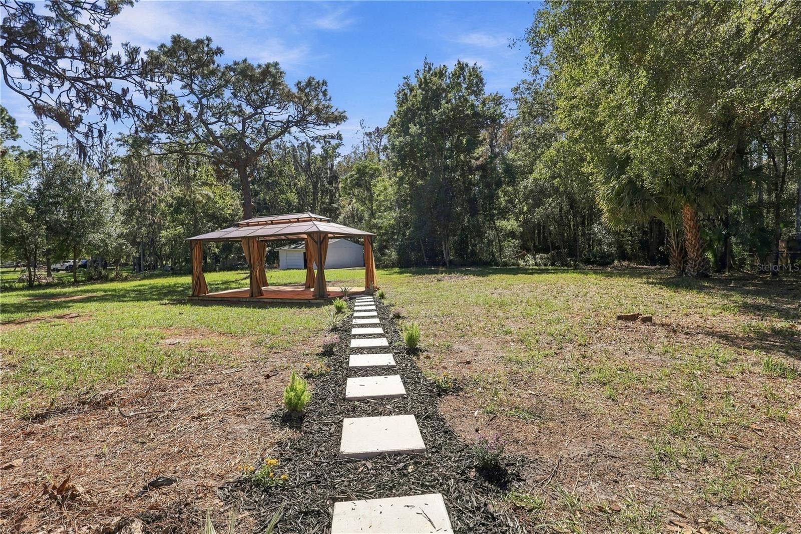 10106 LAKEVIEW DRIVE, New Port Richey, FL 34654 10106 LAKEVIEW DRIVE, New Port Richey, FL 34654