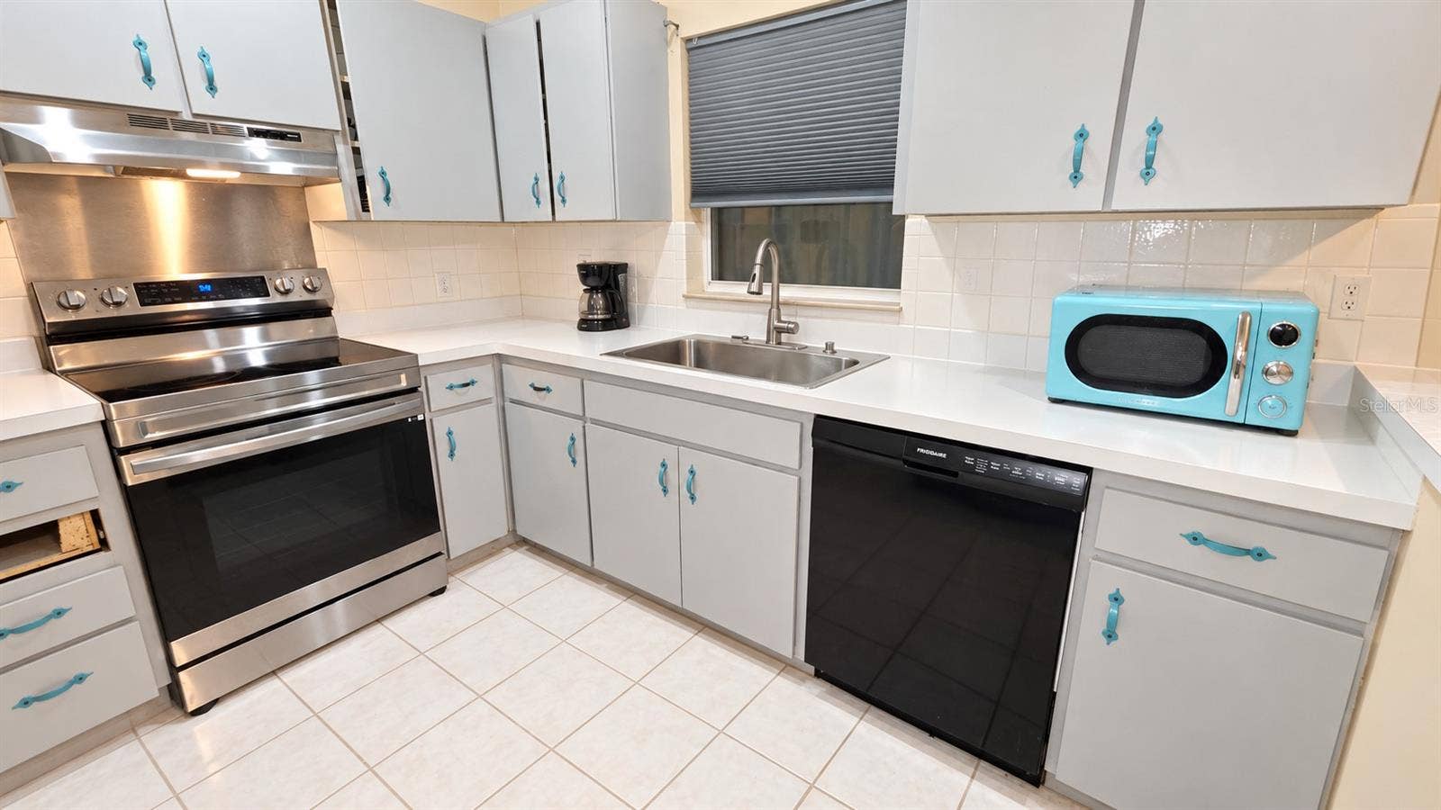 5636 BEECH STREET, Zephyrhills, FL 33542 Kitchen- C