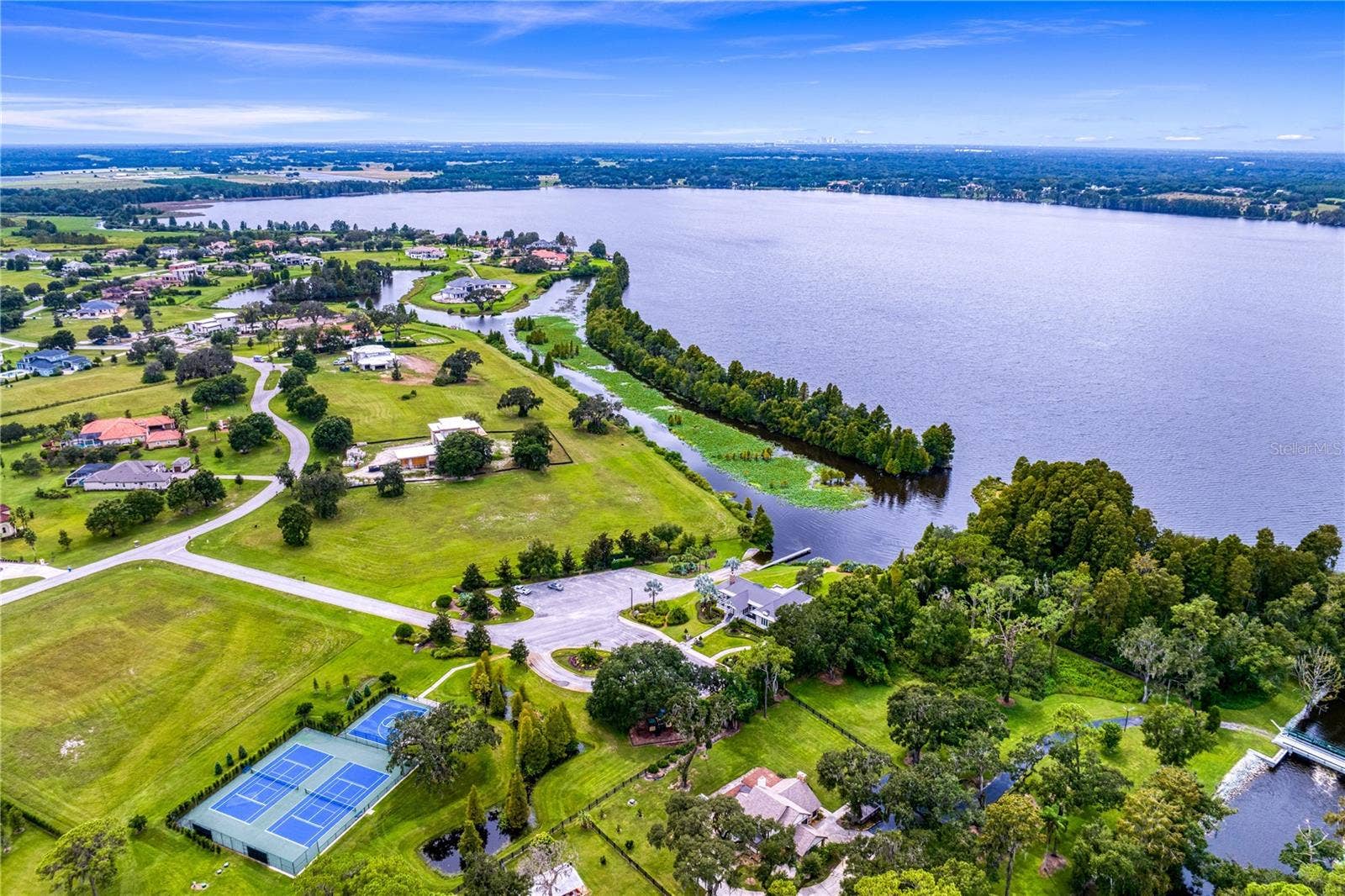 10648 BROADLAND PASS, Thonotosassa, FL 33592 10648 BROADLAND PASS, Thonotosassa, FL 33592