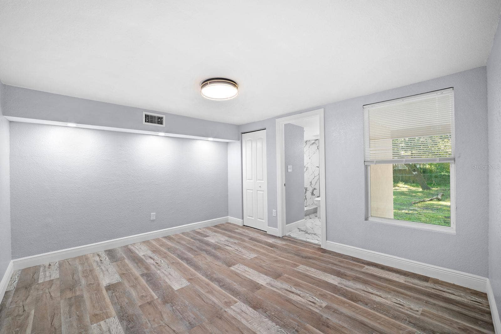 1319 E NORFOLK STREET, Tampa, FL 33604 1319 E NORFOLK STREET, Tampa, FL 33604