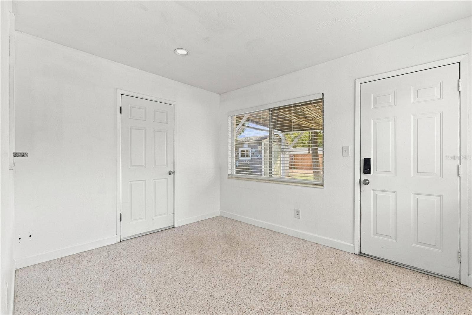 4586 42ND AVENUE N, St Petersburg, FL 33714 Bonus Room w/ Laundry Closet