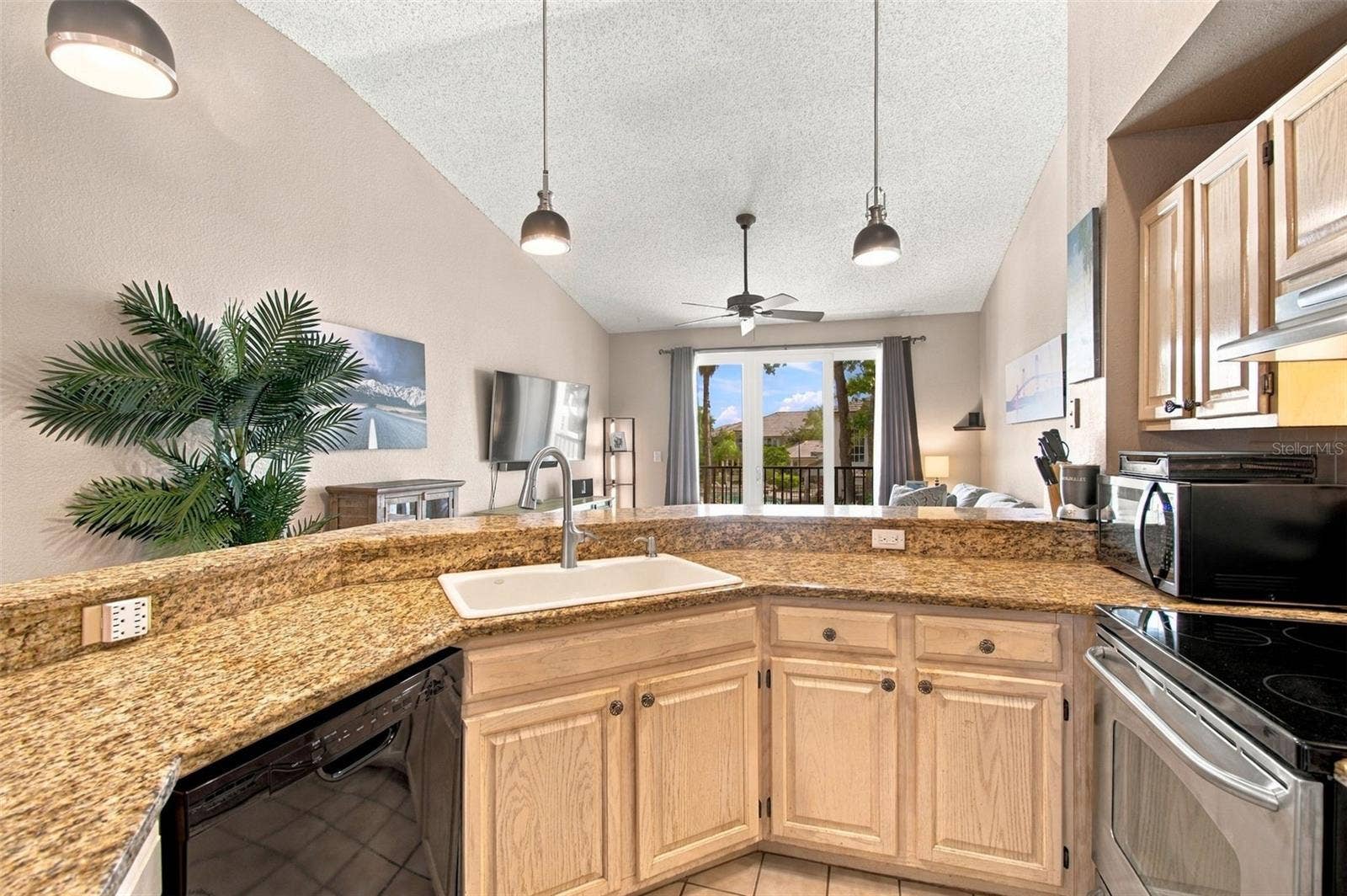 816 NORMANDY TRACE ROAD, Tampa, FL 33602 816 NORMANDY TRACE ROAD, Tampa, FL 33602