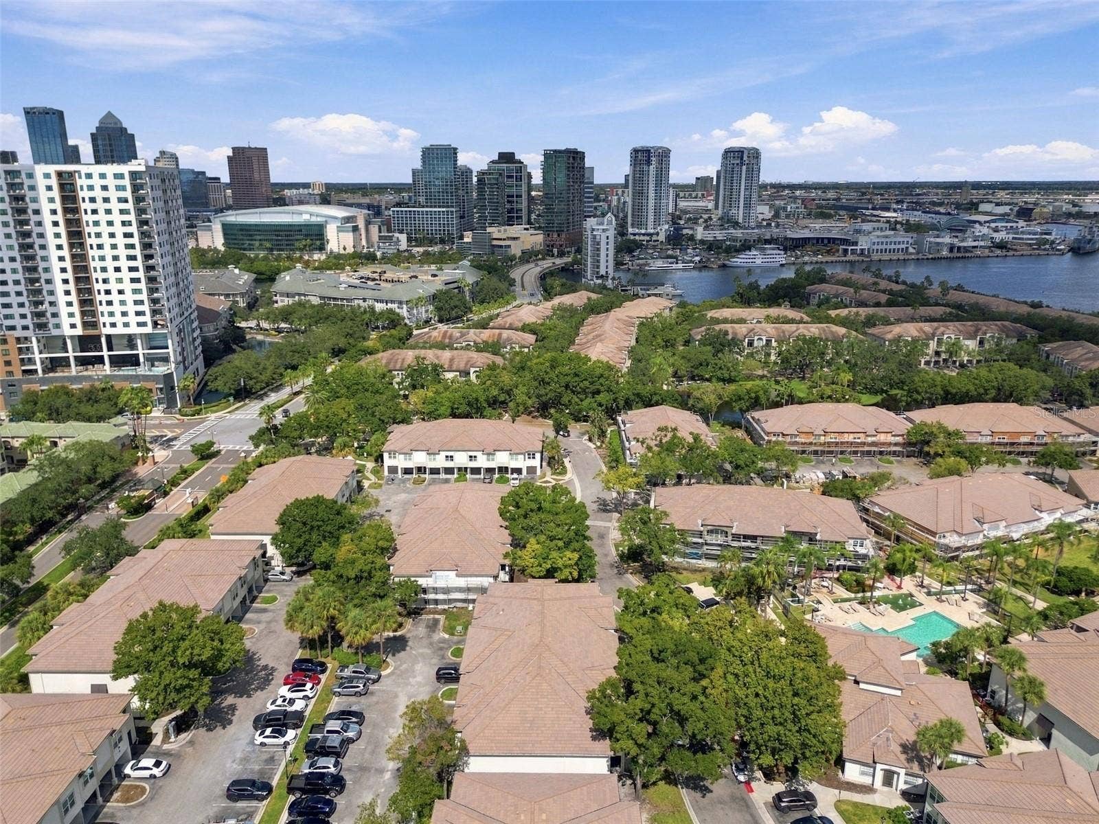 816 NORMANDY TRACE ROAD, Tampa, FL 33602 816 NORMANDY TRACE ROAD, Tampa, FL 33602
