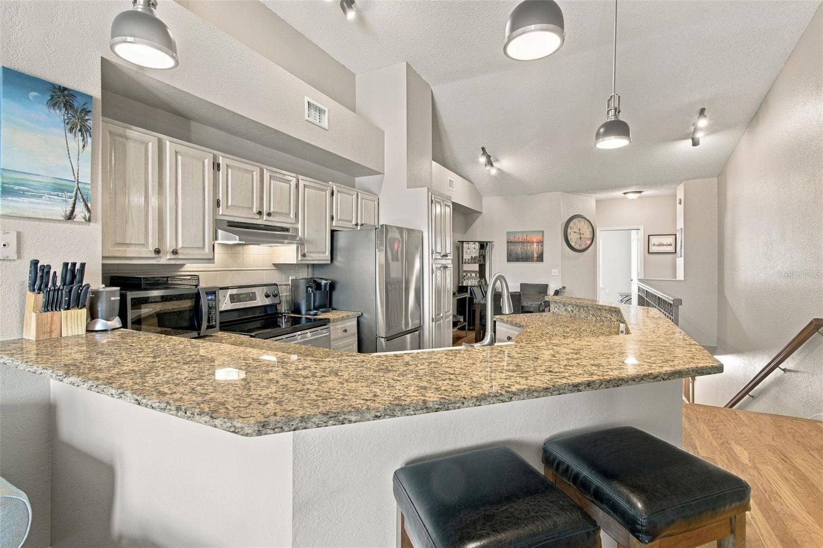 816 NORMANDY TRACE ROAD, Tampa, FL 33602 816 NORMANDY TRACE ROAD, Tampa, FL 33602