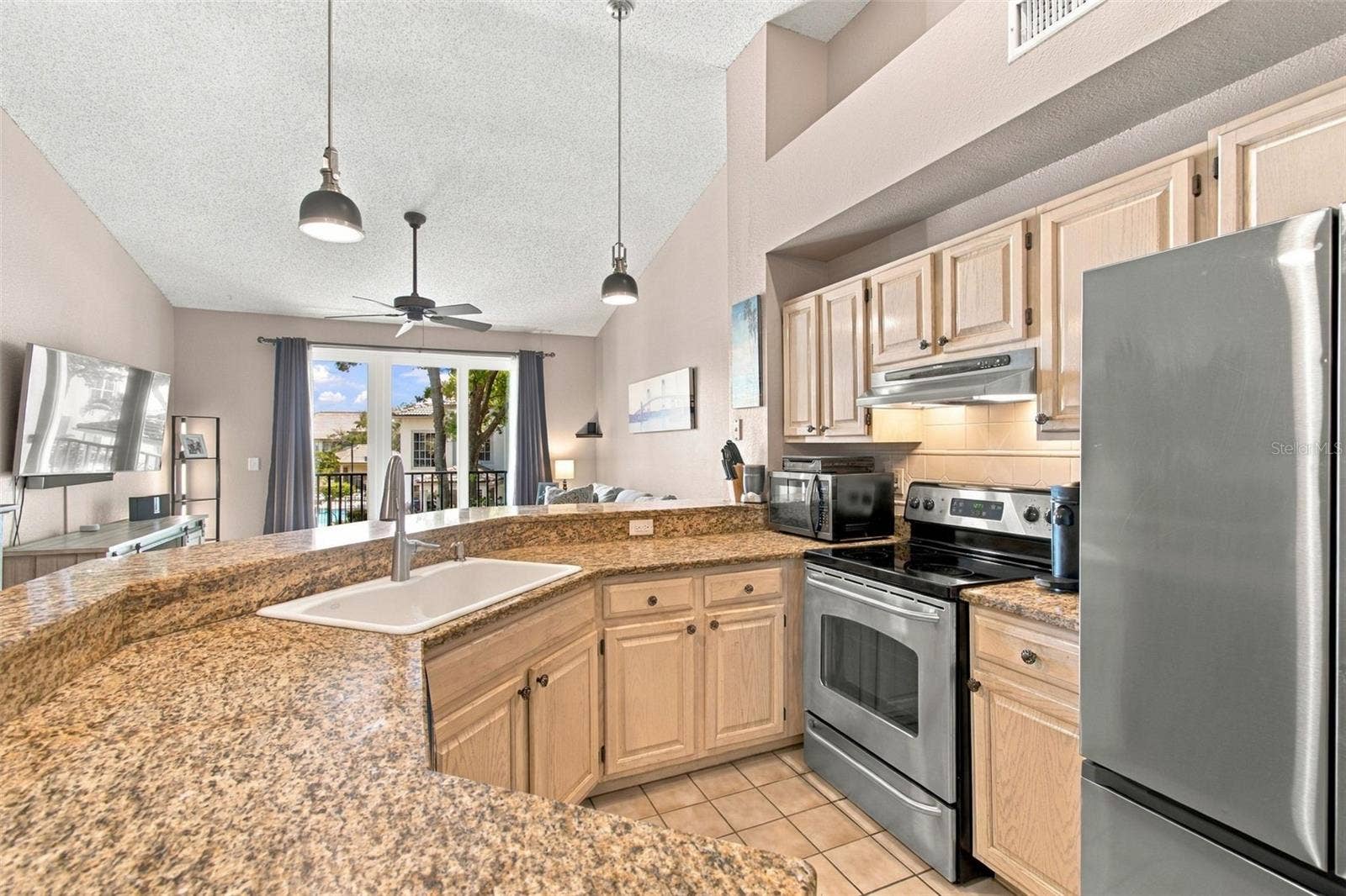 816 NORMANDY TRACE ROAD, Tampa, FL 33602 816 NORMANDY TRACE ROAD, Tampa, FL 33602