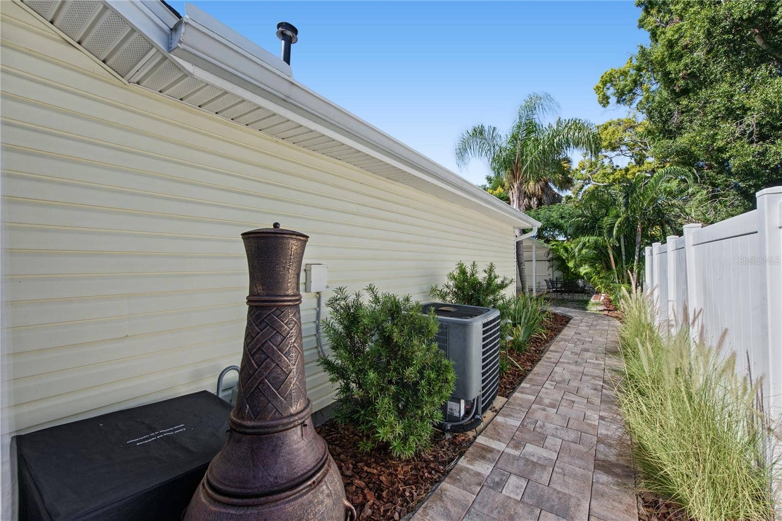 208 N NEW JERSEY AVENUE, Tampa, FL 33609
