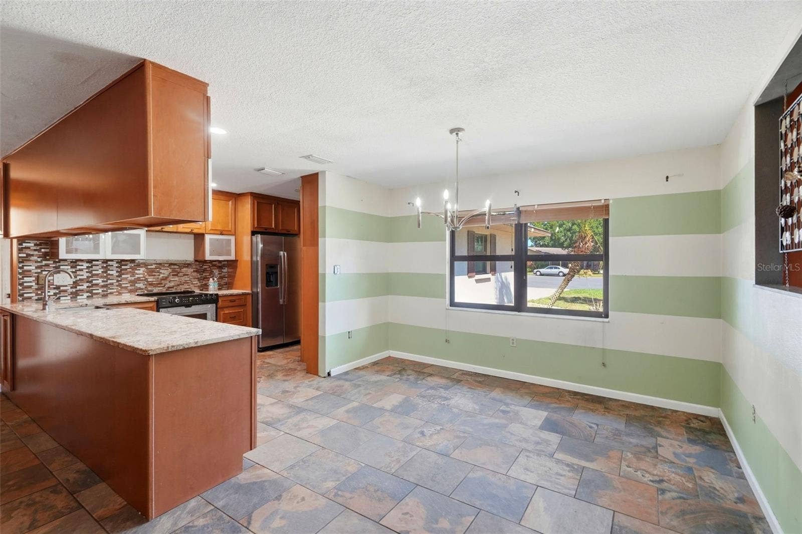 8326 SYLVAN WOODS DRIVE, Sarasota, FL 34243