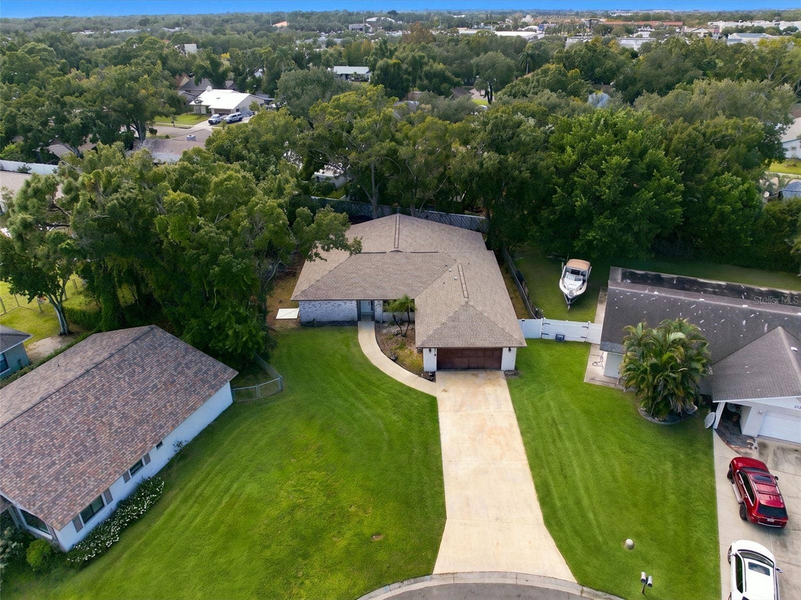 8326 SYLVAN WOODS DRIVE, Sarasota, FL 34243