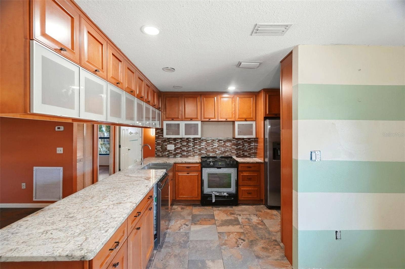 8326 SYLVAN WOODS DRIVE, Sarasota, FL 34243