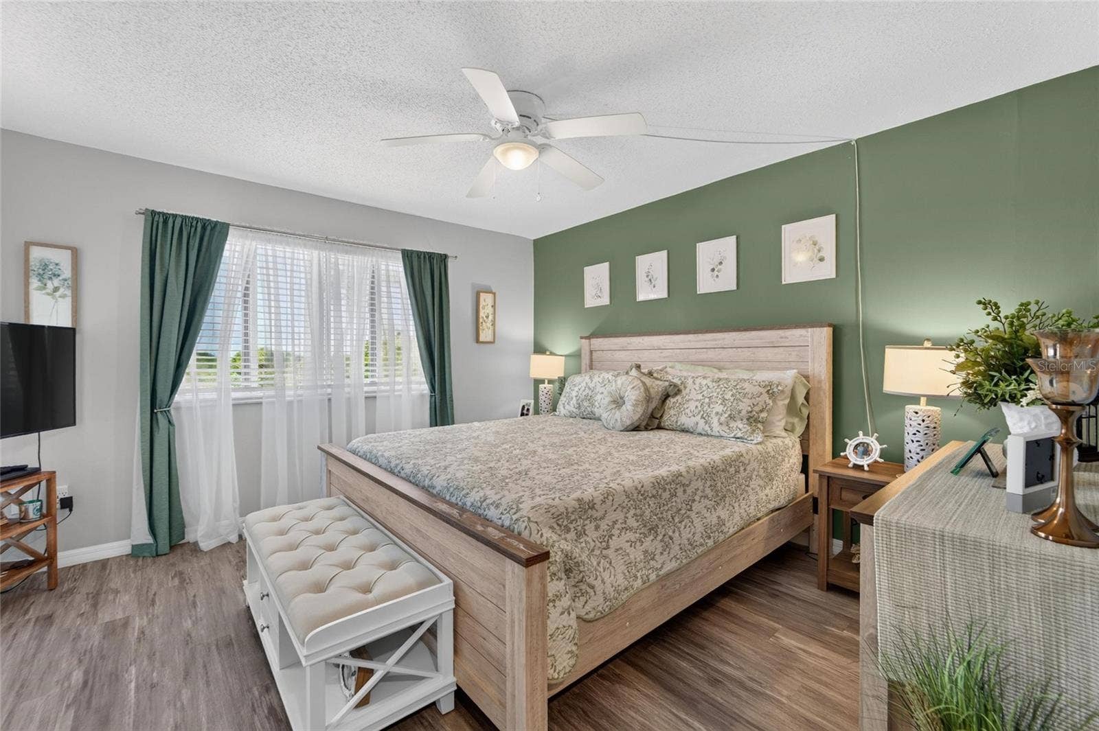 19029 US HIGHWAY 19 N, #9-202, Clearwater, FL 33764 19029 US HIGHWAY 19 N, #9-202, Clearwater, FL 33764