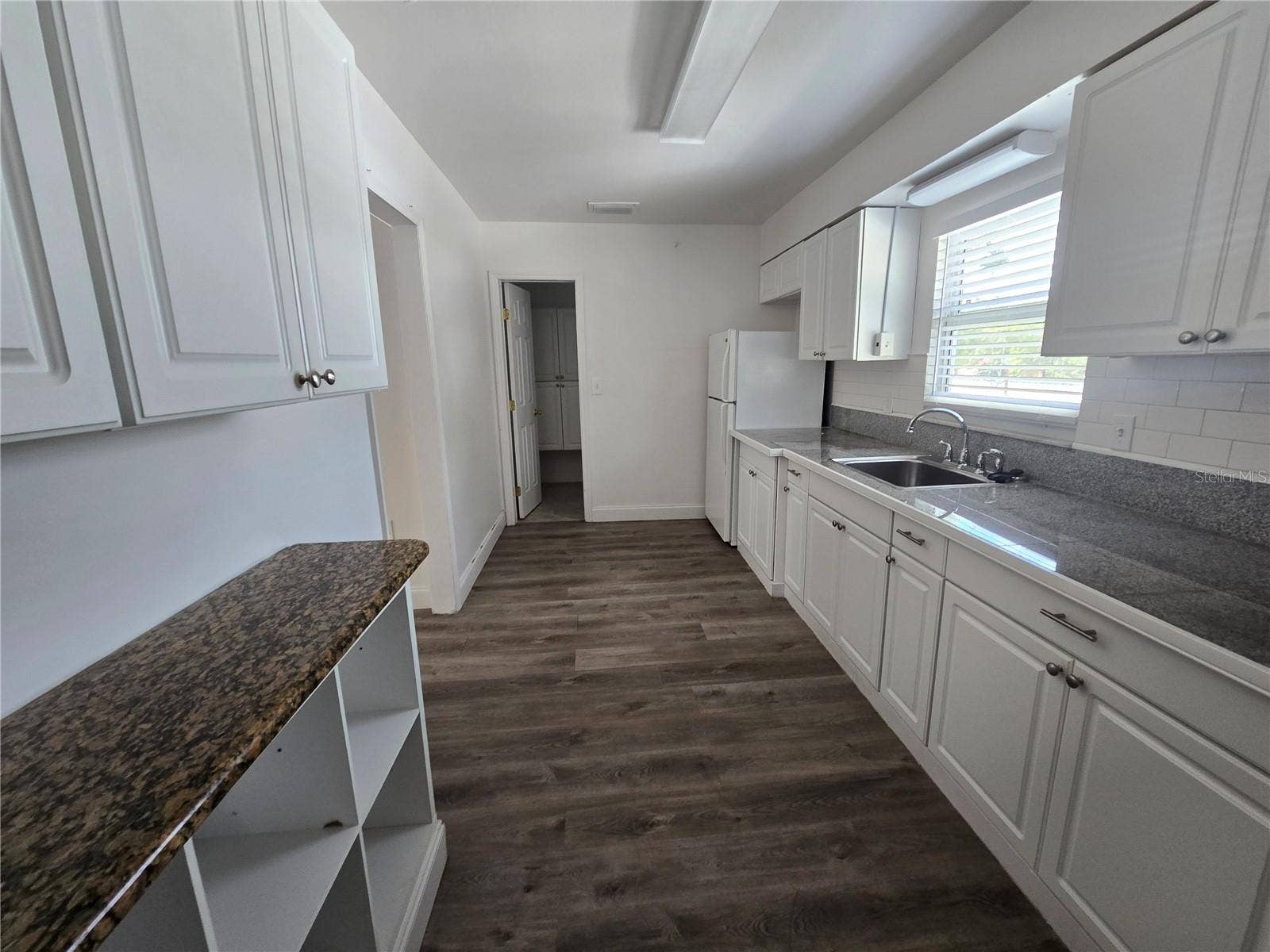 4919 S RENELLIE DRIVE, #4, Tampa, FL 33611 4919 S RENELLIE DRIVE, #4, Tampa, FL 33611