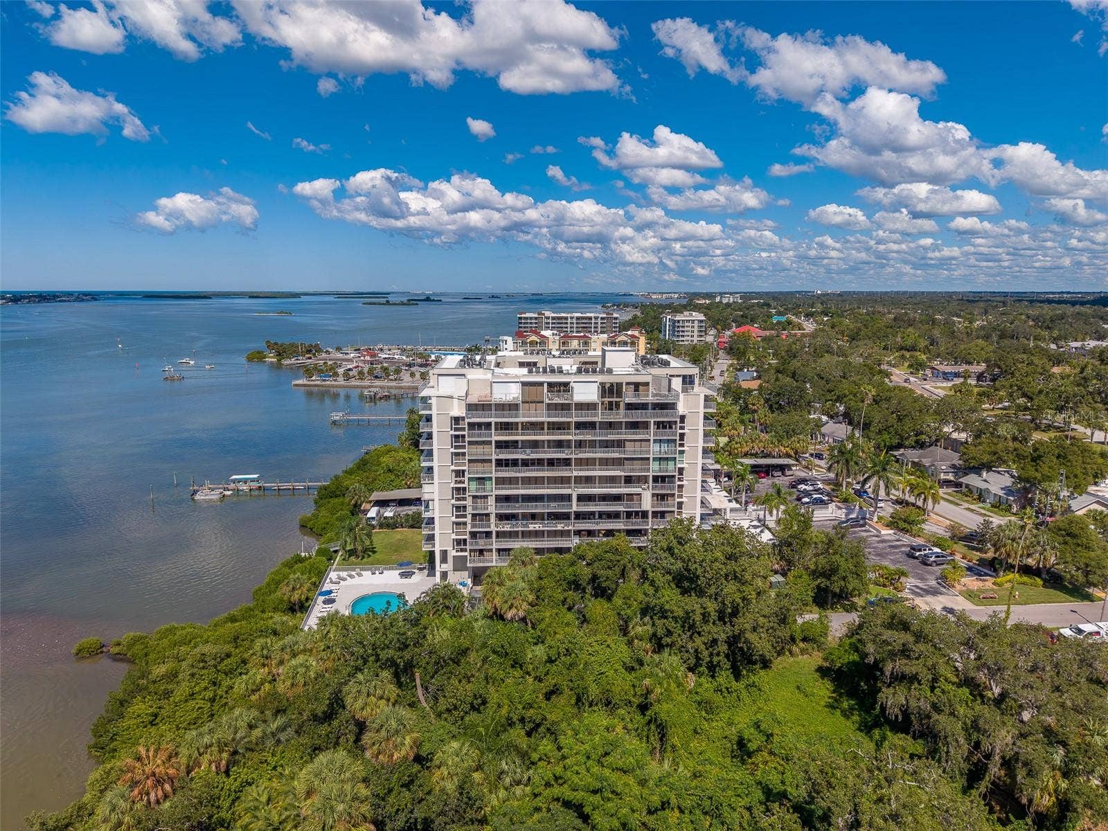 500 N OSCEOLA AVENUE, #609, Clearwater, FL 33755 500 N OSCEOLA AVENUE, #609, Clearwater, FL 33755