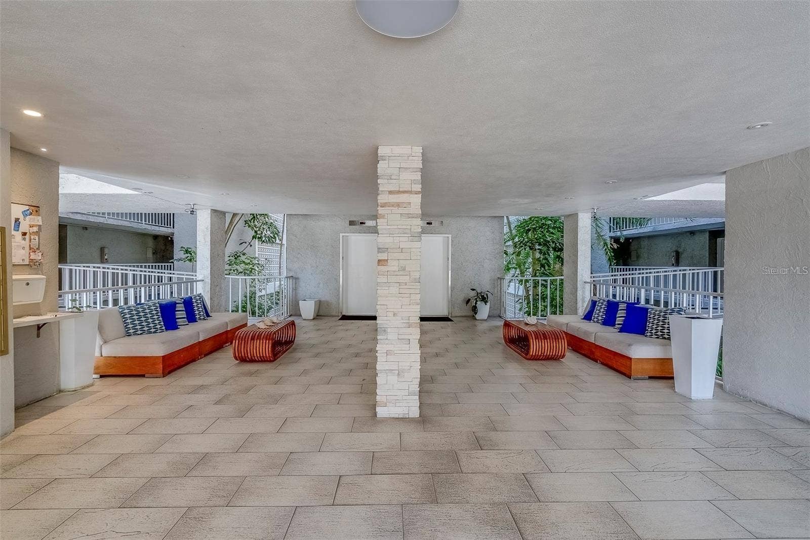 500 N OSCEOLA AVENUE, #609, Clearwater, FL 33755 500 N OSCEOLA AVENUE, #609, Clearwater, FL 33755