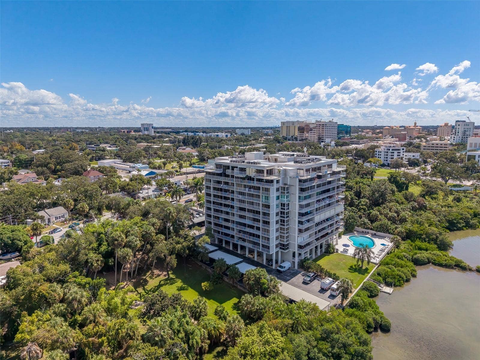 500 N OSCEOLA AVENUE, #609, Clearwater, FL 33755 500 N OSCEOLA AVENUE, #609, Clearwater, FL 33755