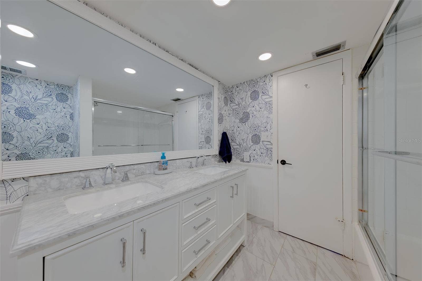 500 N OSCEOLA AVENUE, #609, Clearwater, FL 33755 500 N OSCEOLA AVENUE, #609, Clearwater, FL 33755