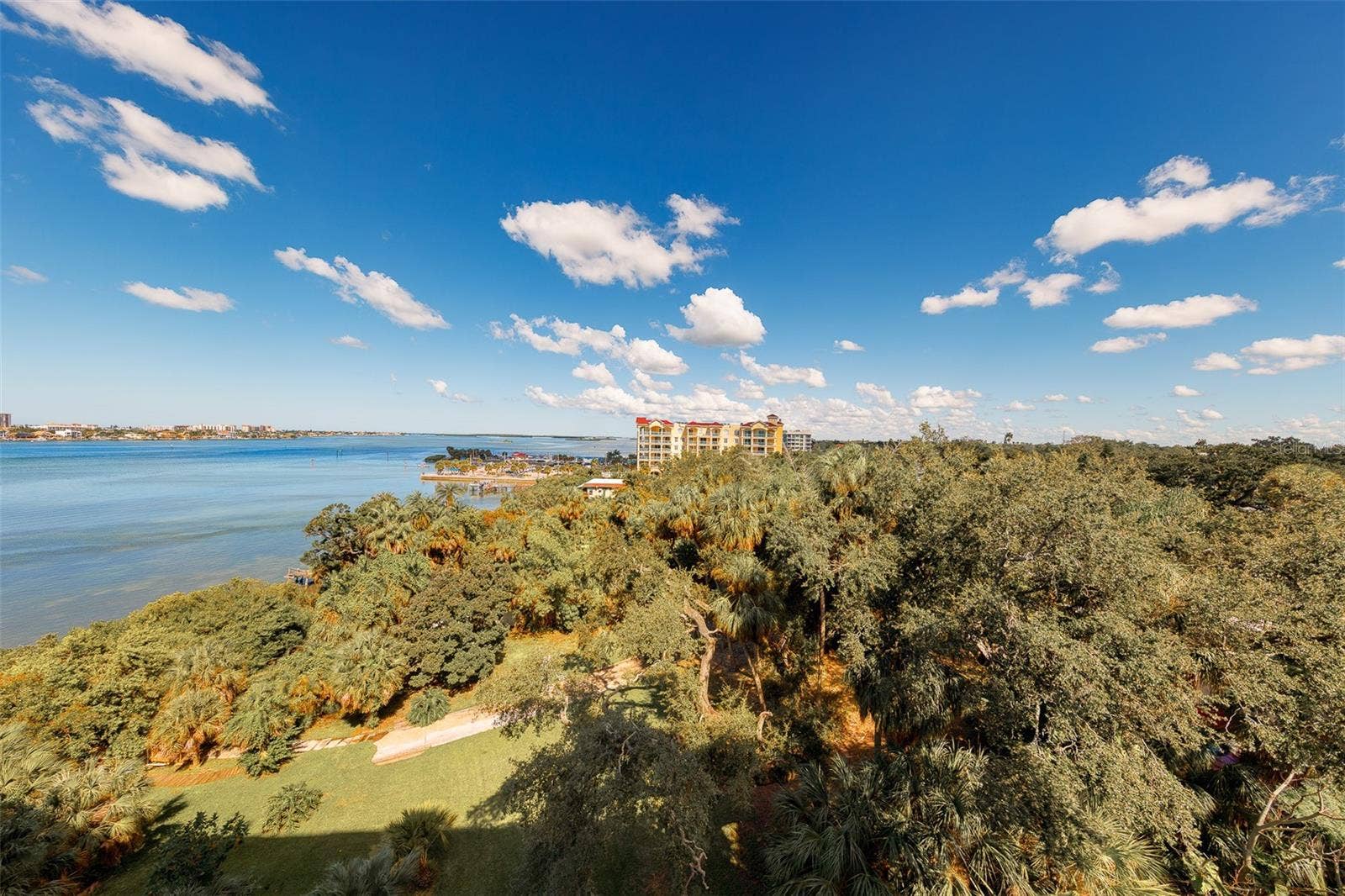 500 N OSCEOLA AVENUE, #609, Clearwater, FL 33755 500 N OSCEOLA AVENUE, #609, Clearwater, FL 33755