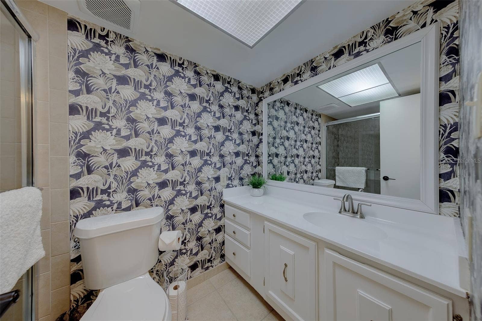 500 N OSCEOLA AVENUE, #609, Clearwater, FL 33755 500 N OSCEOLA AVENUE, #609, Clearwater, FL 33755