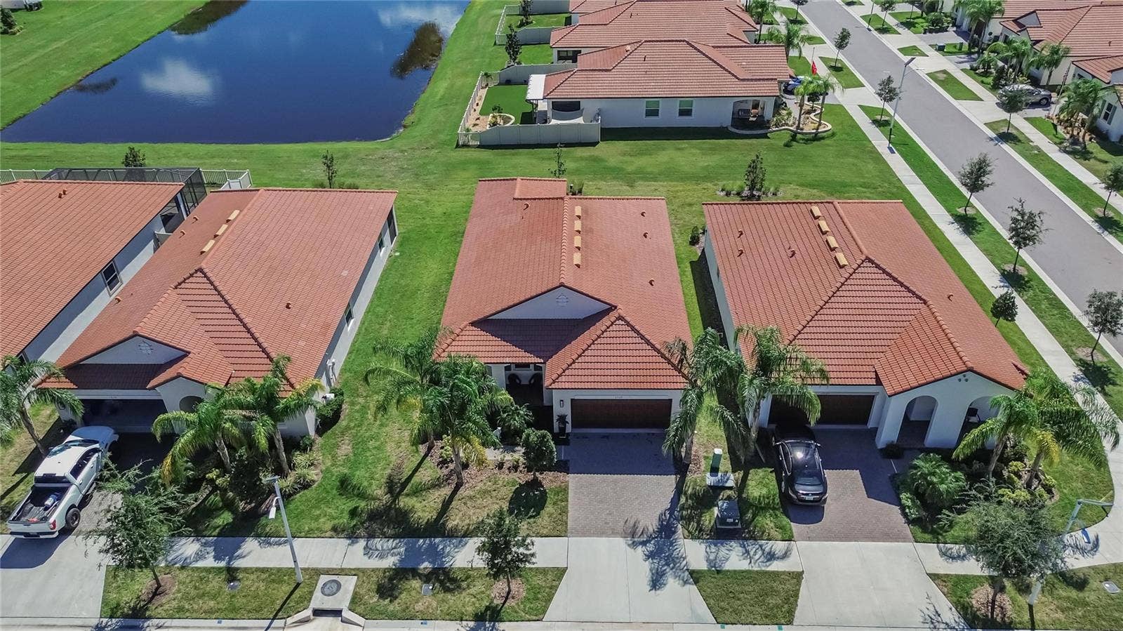 17127 HOLLY WELL AVENUE, Wimauma, FL 33598 17127 HOLLY WELL AVENUE, Wimauma, FL 33598