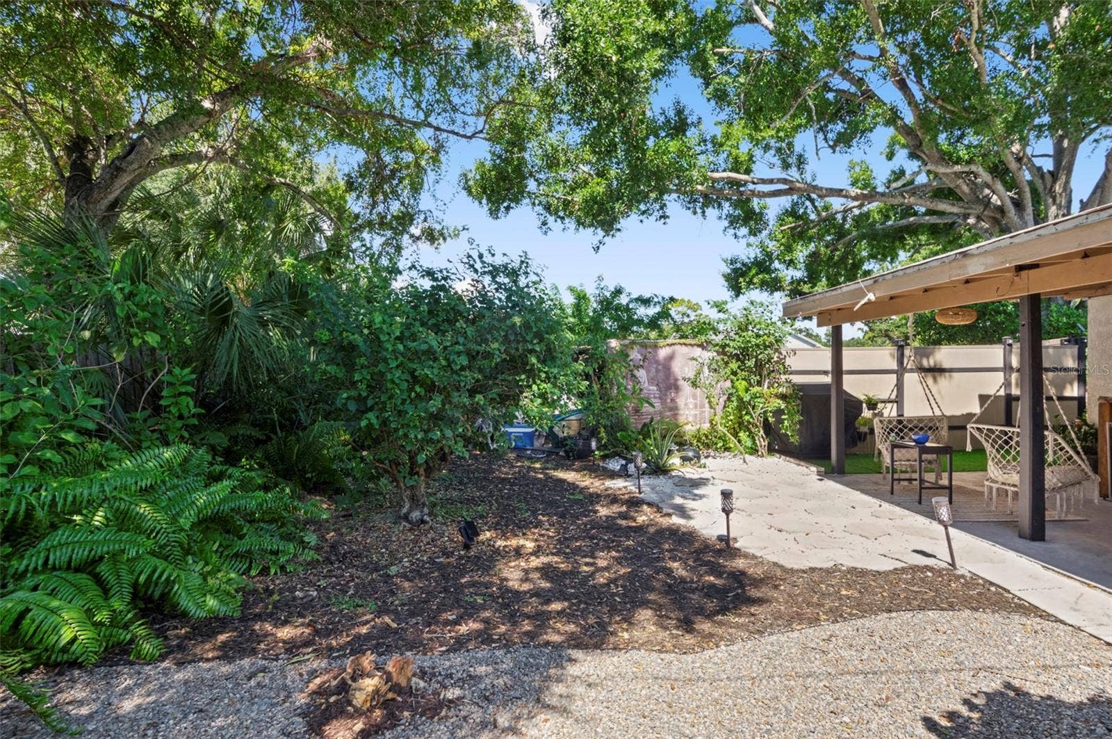924 32ND STREET N, St Petersburg, FL 33713