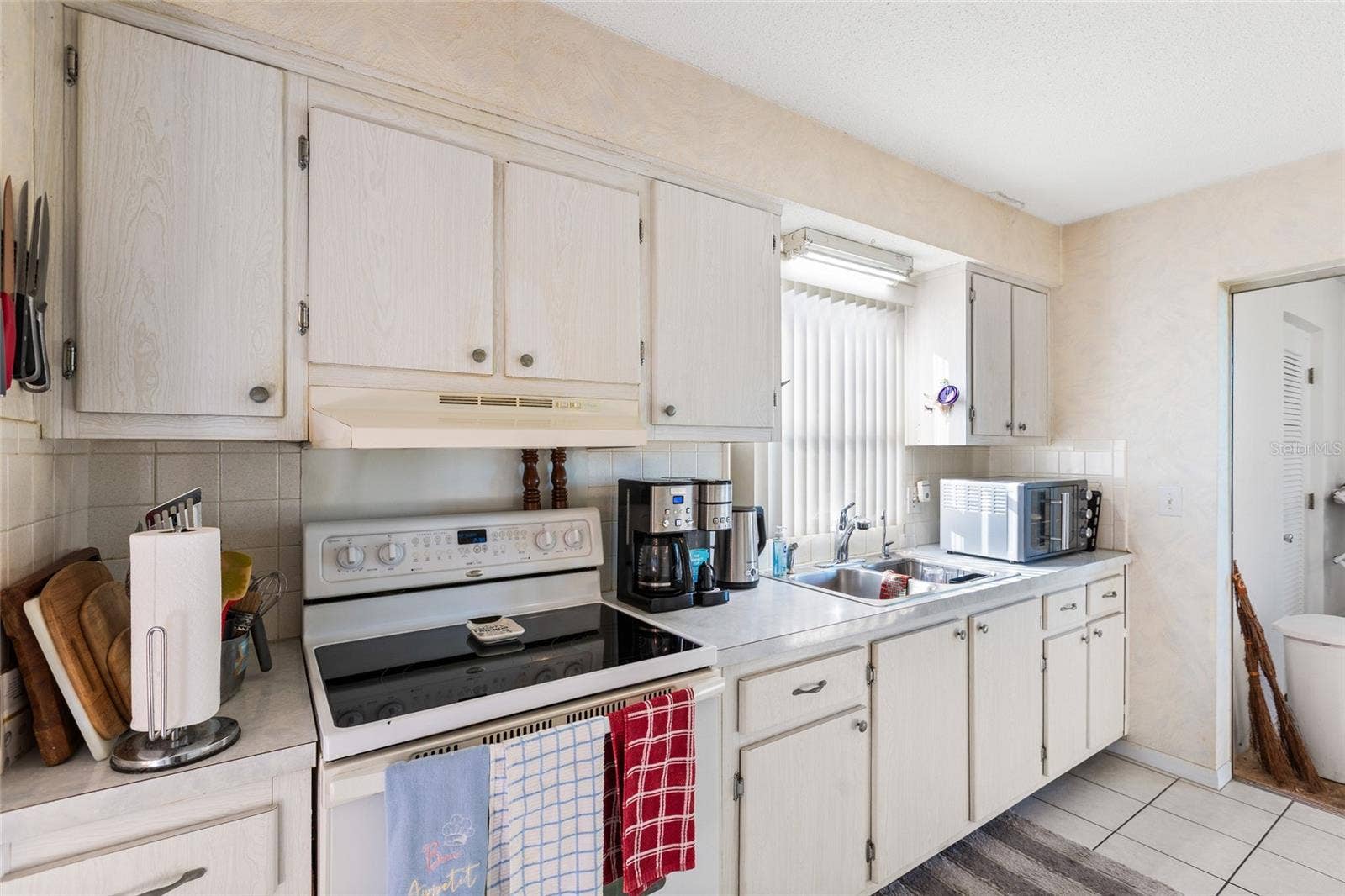 5725 12TH AVENUE N, #301D, St Petersburg, FL 33710