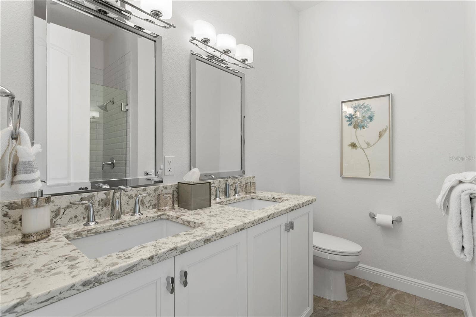 400 REGENT LANE N, St Petersburg, FL 33701 400 REGENT LANE N, St Petersburg, FL 33701