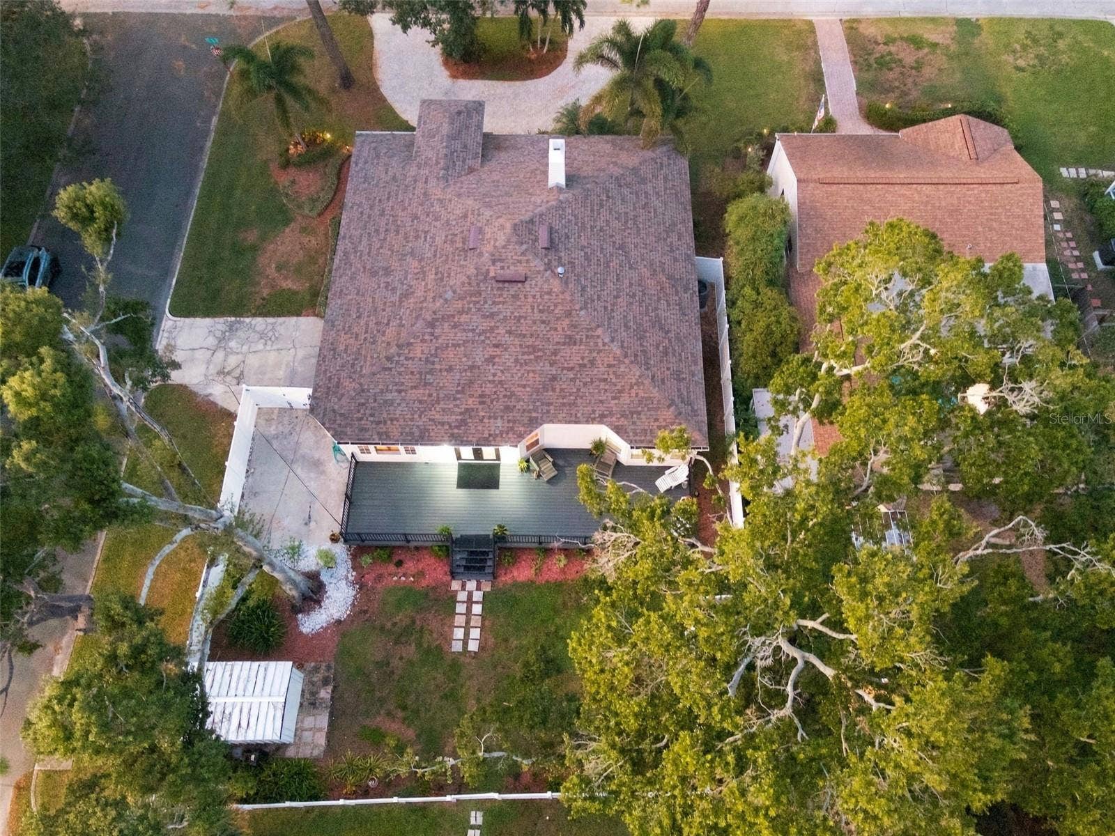 146 33RD AVENUE N, St Petersburg, FL 33704