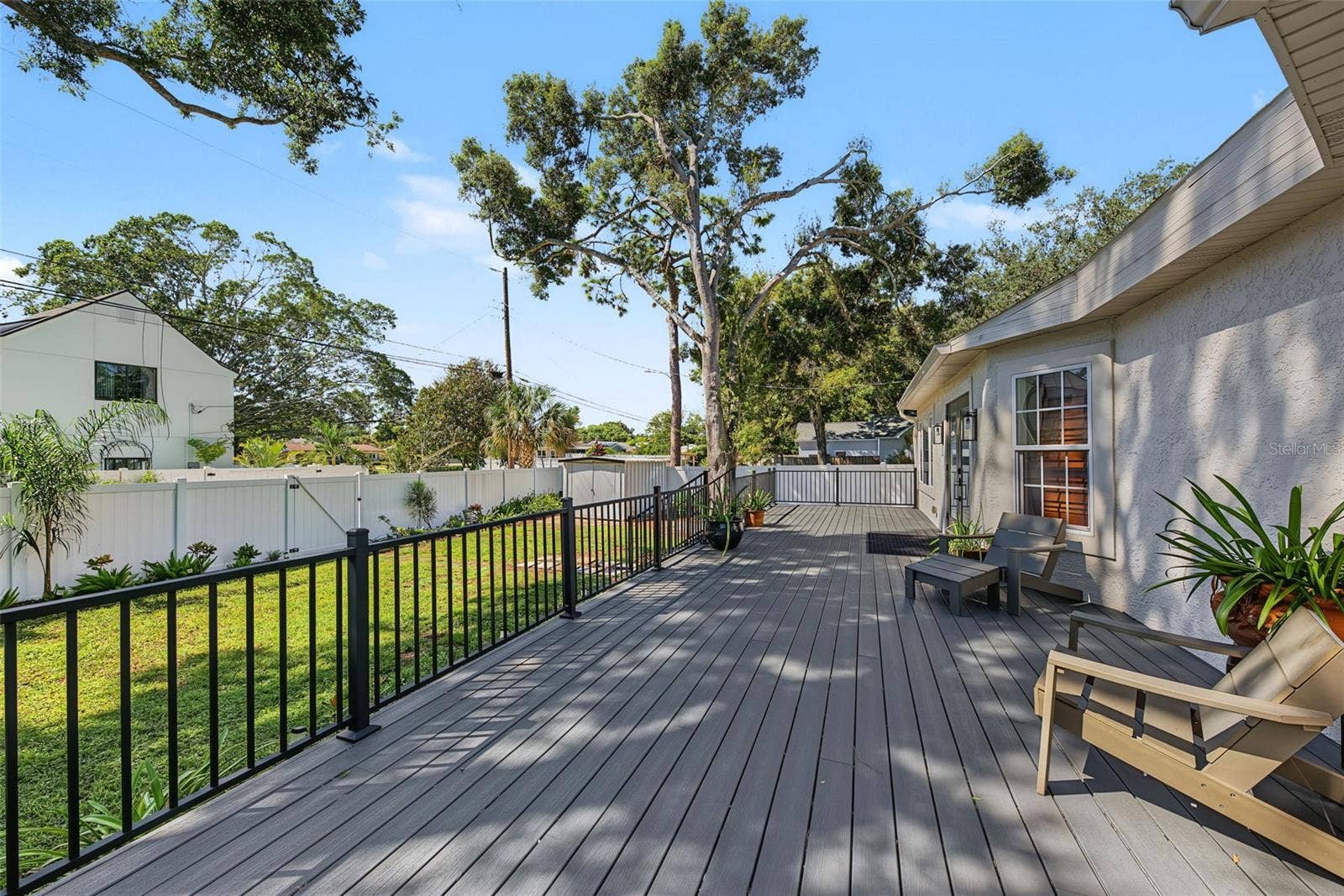 146 33RD AVENUE N, St Petersburg, FL 33704