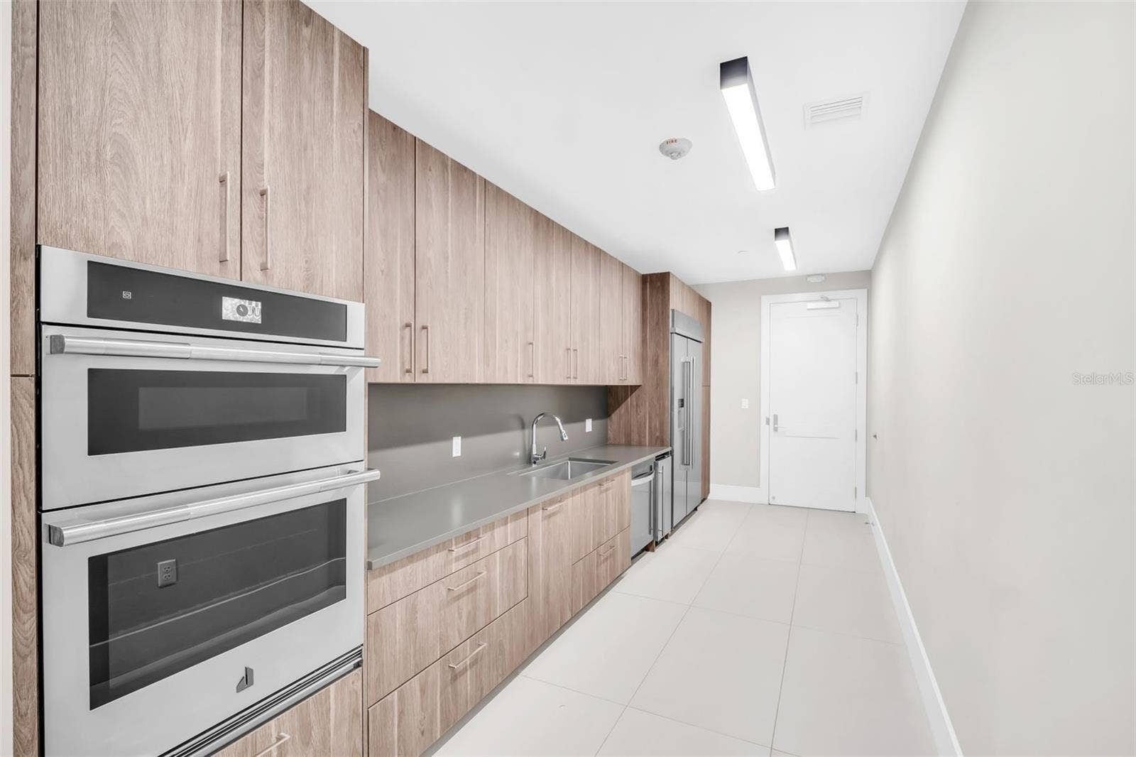 301 1ST STREET S, #2507, St Petersburg, FL 33701 301 1ST STREET S, #2507, St Petersburg, FL 33701