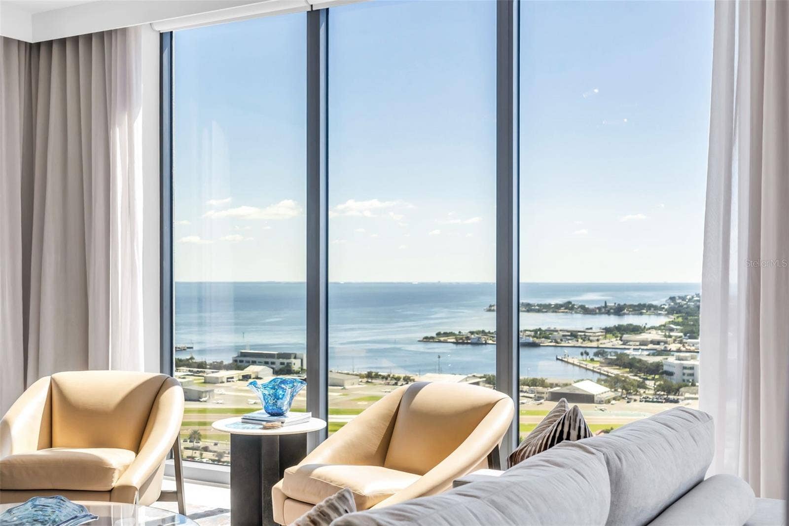 301 1ST STREET S, #2507, St Petersburg, FL 33701 301 1ST STREET S, #2507, St Petersburg, FL 33701