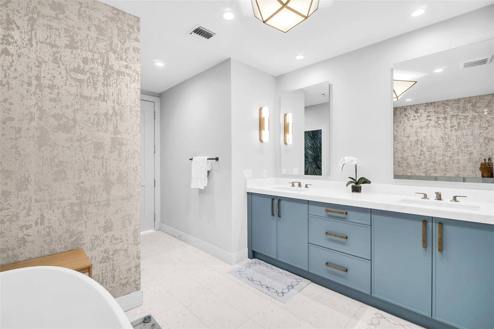 301 1ST STREET S, #2507, St Petersburg, FL 33701 301 1ST STREET S, #2507, St Petersburg, FL 33701