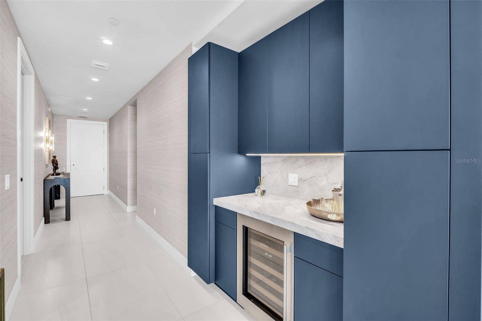 301 1ST STREET S, #2507, St Petersburg, FL 33701 301 1ST STREET S, #2507, St Petersburg, FL 33701