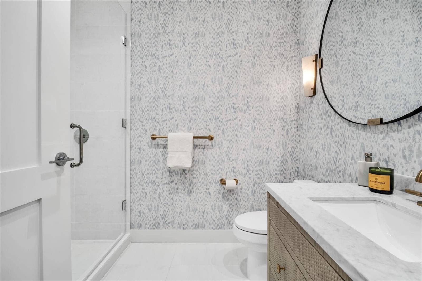 301 1ST STREET S, #2507, St Petersburg, FL 33701 301 1ST STREET S, #2507, St Petersburg, FL 33701
