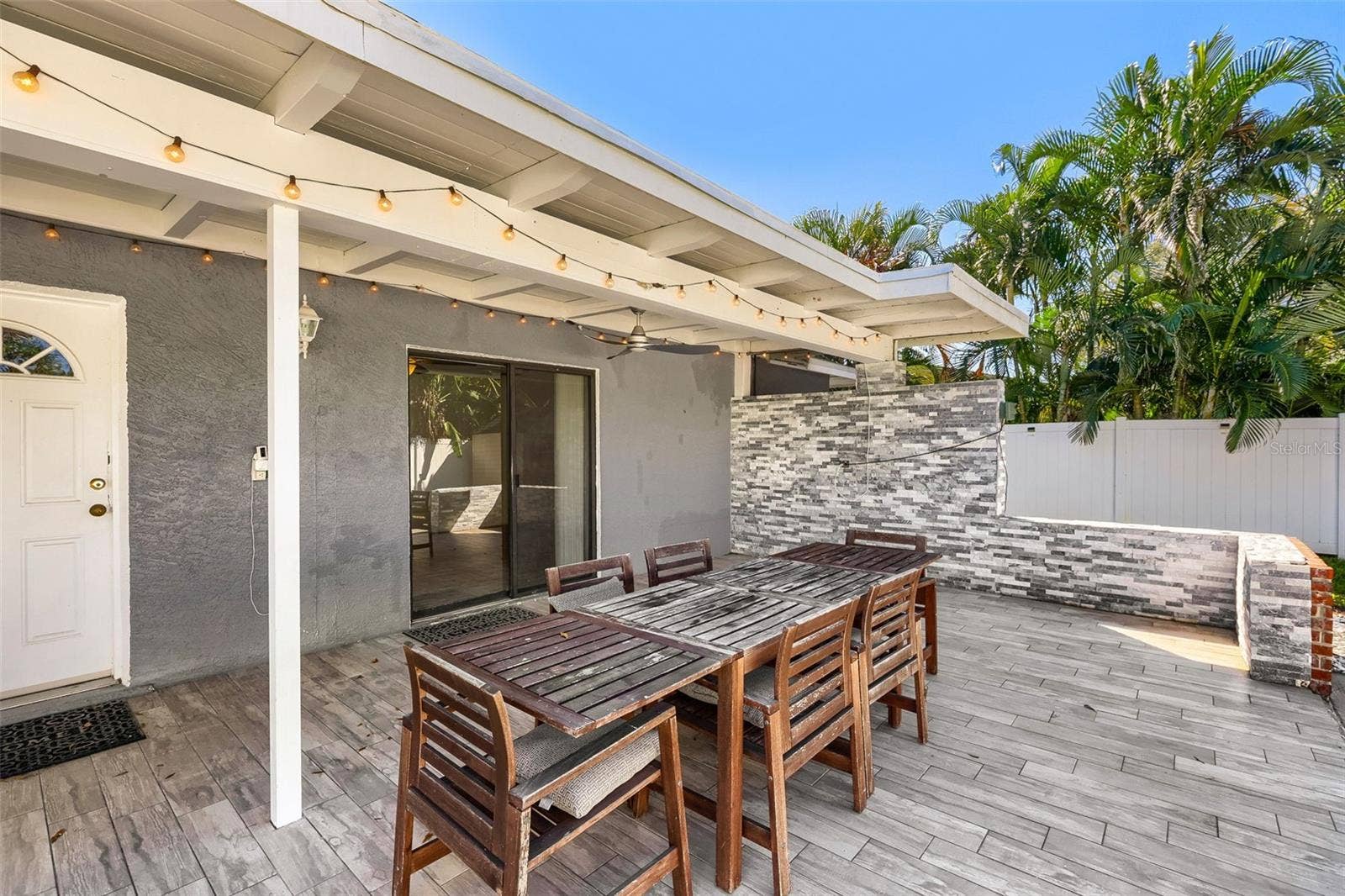 6053 28TH STREET S, St Petersburg, FL 33712 6053 28TH STREET S, St Petersburg, FL 33712