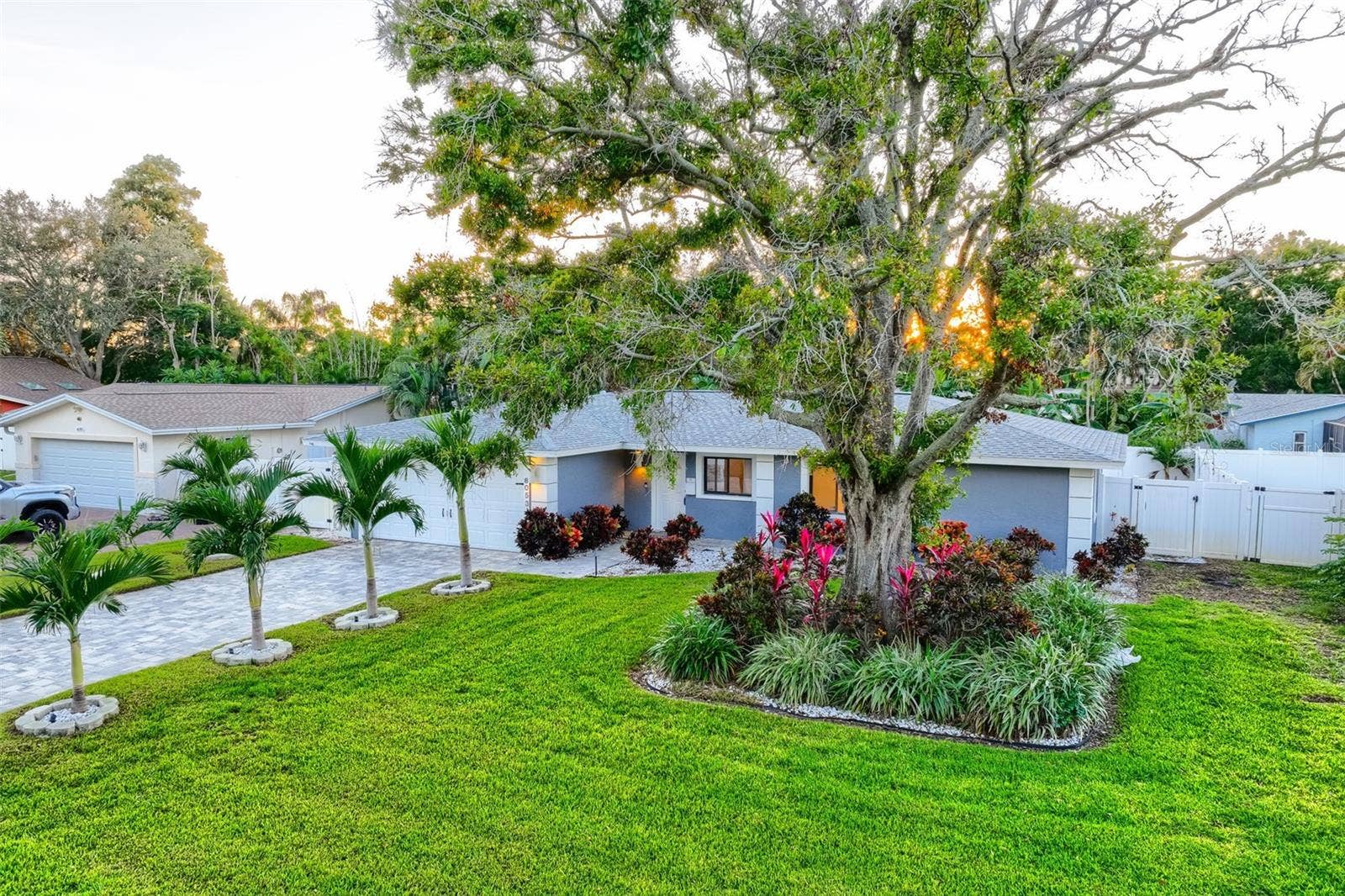 6053 28TH STREET S, St Petersburg, FL 33712 6053 28TH STREET S, St Petersburg, FL 33712