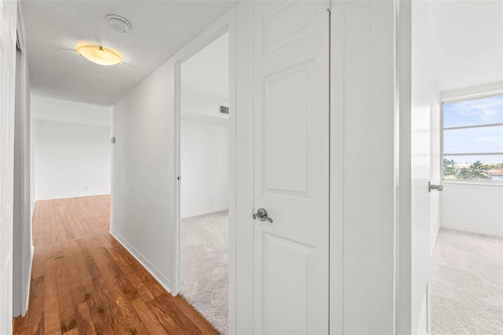 10355 PARADISE BOULEVARD, #403, Treasure Island, FL 33706