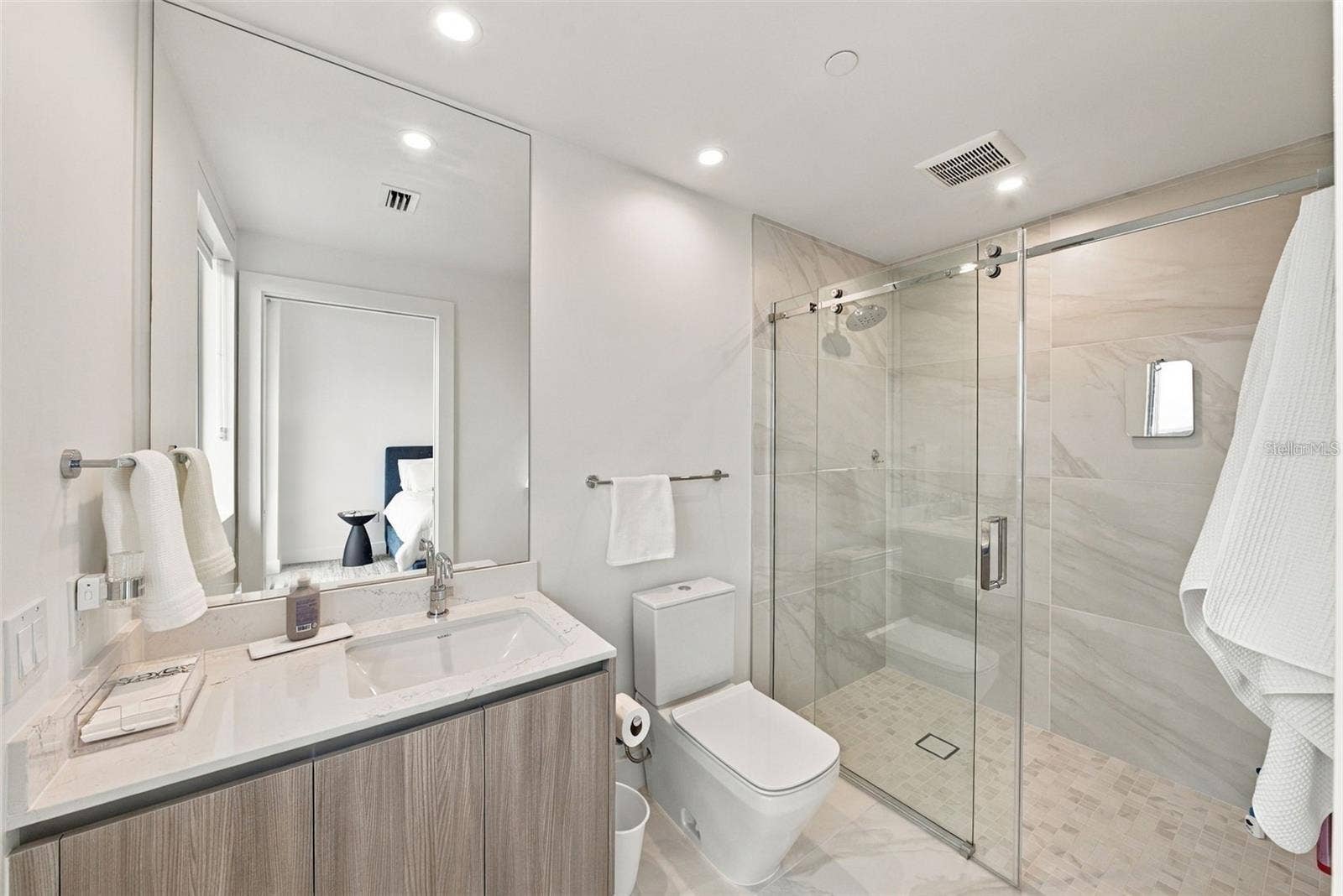 5713 BOWEN DANIEL DRIVE, #1504, Tampa, FL 33616 5713 BOWEN DANIEL DRIVE, #1504, Tampa, FL 33616