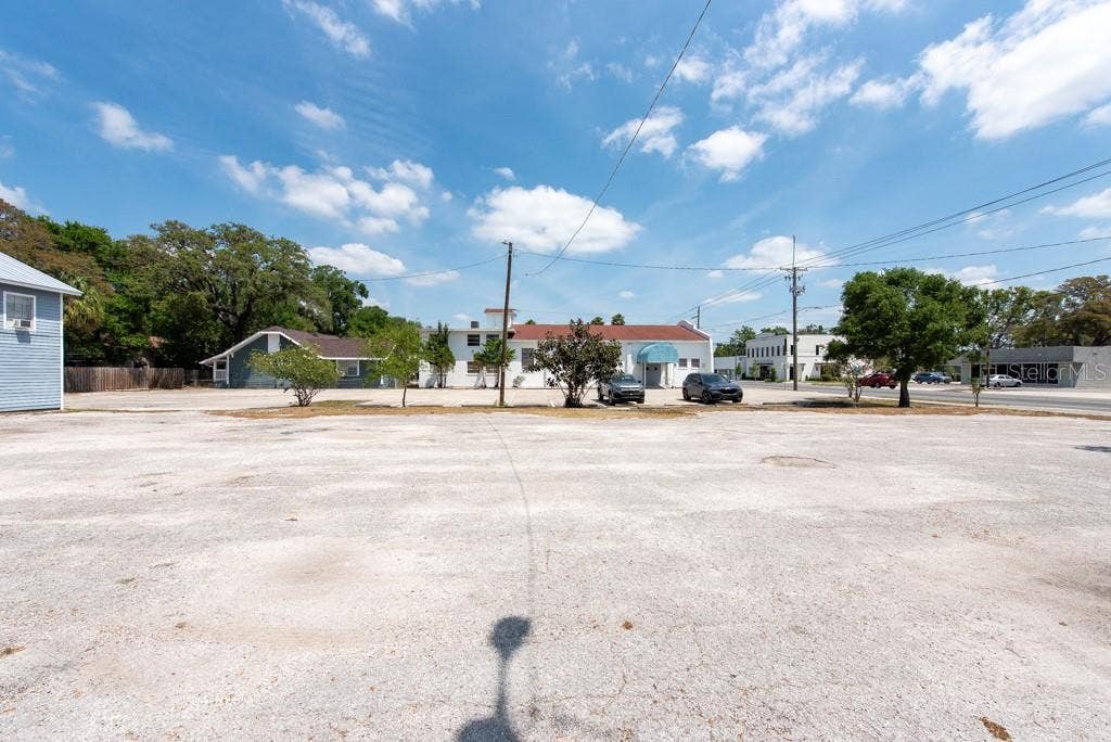 4608 N NEBRASKA AVENUE, Tampa, FL 33603 4608 N NEBRASKA AVENUE, Tampa, FL 33603
