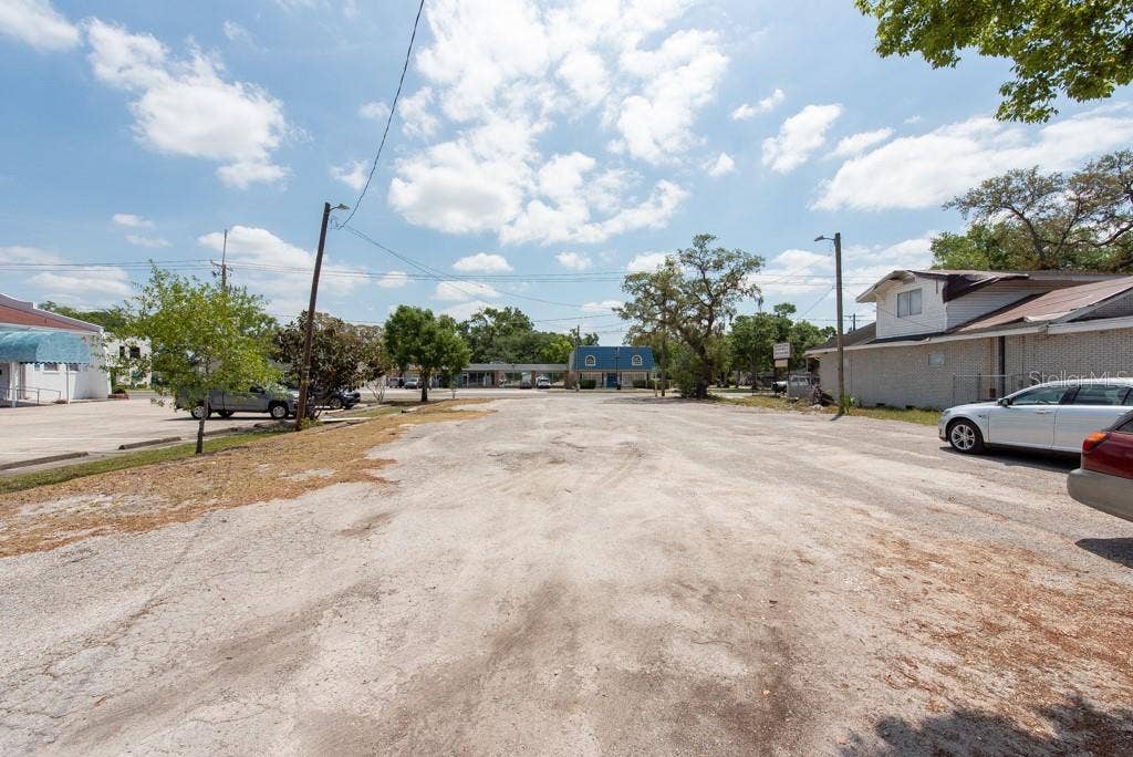4608 N NEBRASKA AVENUE, Tampa, FL 33603 4608 N NEBRASKA AVENUE, Tampa, FL 33603