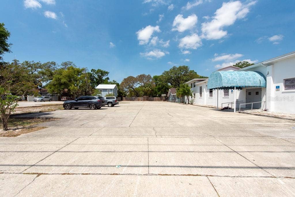 4608 N NEBRASKA AVENUE, Tampa, FL 33603 4608 N NEBRASKA AVENUE, Tampa, FL 33603