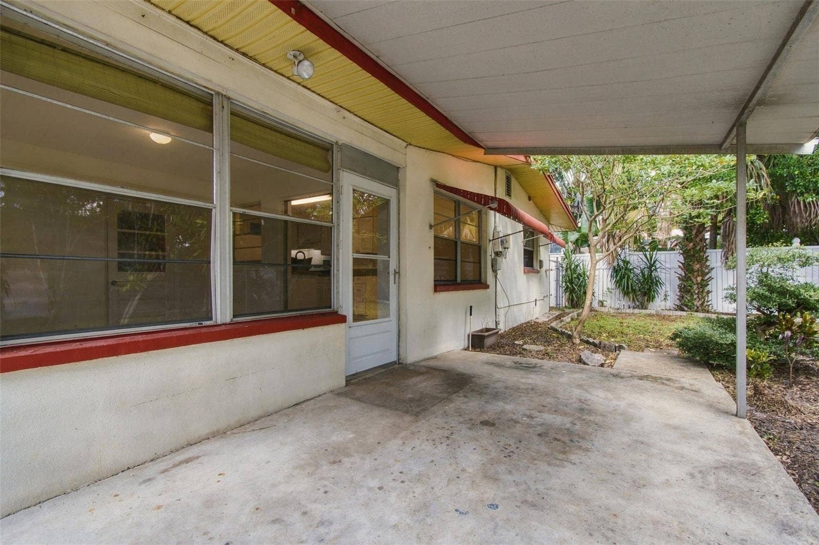 1145 CHARLES STREET, Clearwater, FL 33755 1145 CHARLES STREET, Clearwater, FL 33755