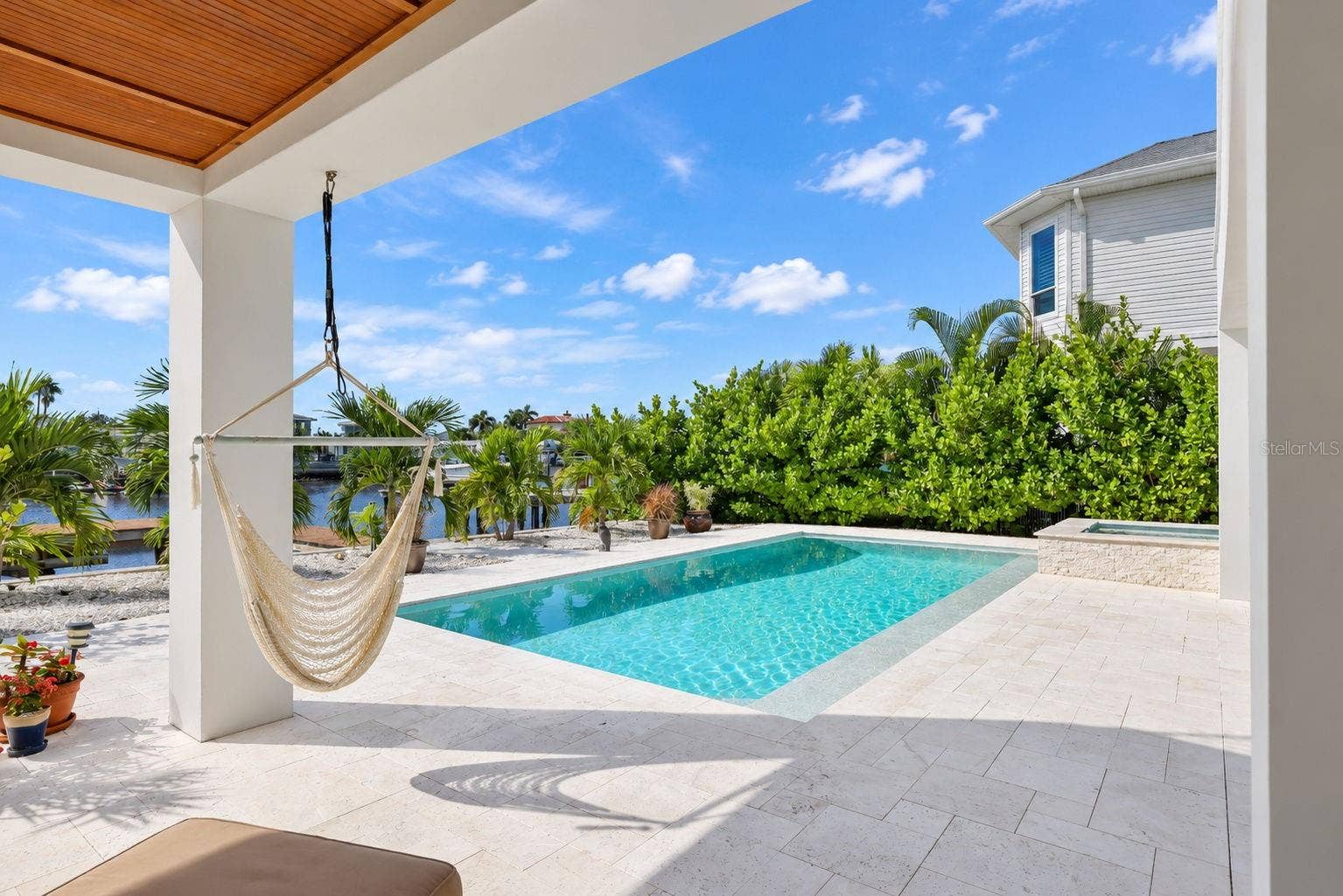 521 BAYWOOD DRIVE S, Dunedin, FL 34698 521 BAYWOOD DRIVE S, Dunedin, FL 34698