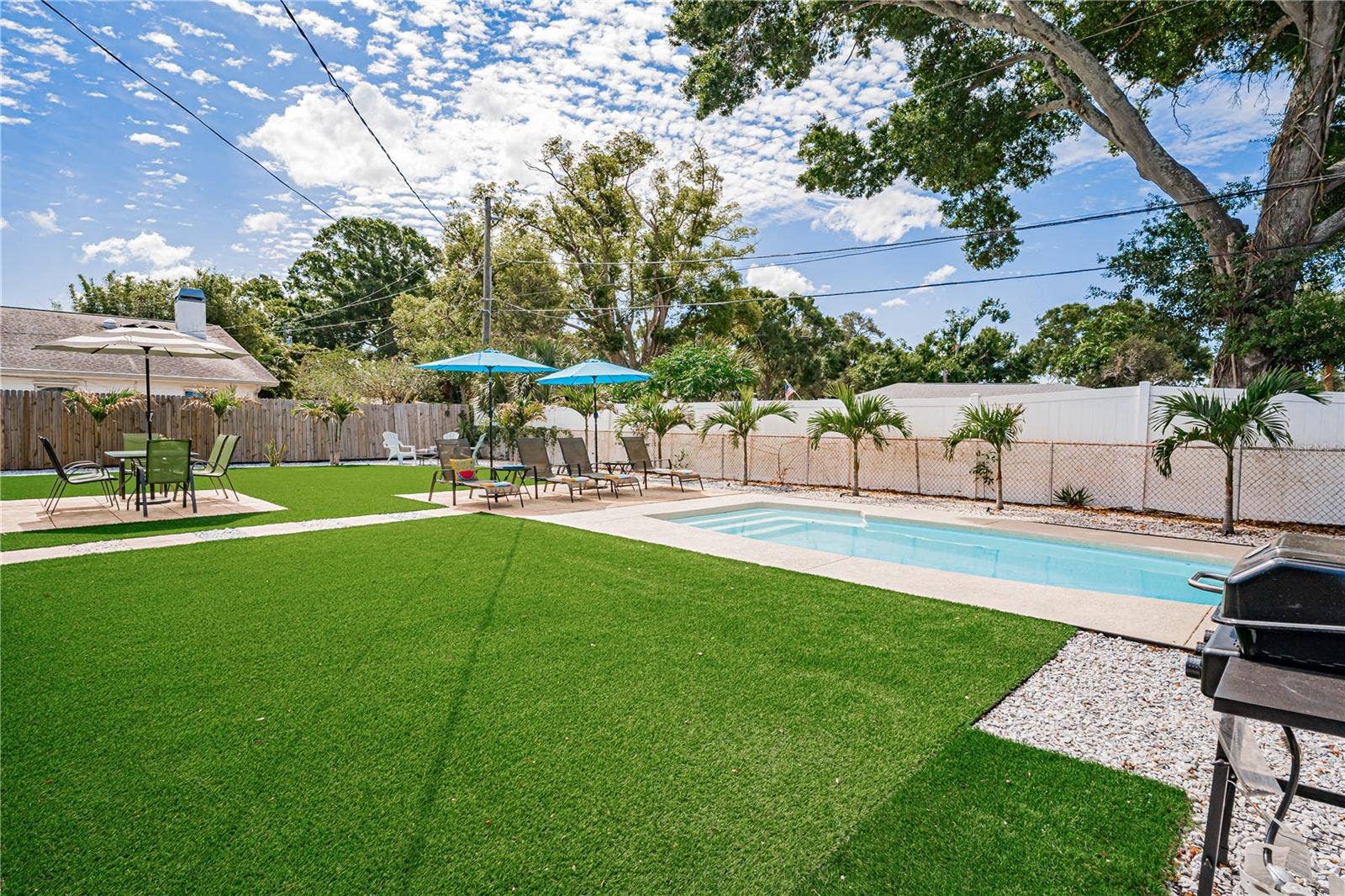 9948 51ST AVENUE N, St Petersburg, FL 33708 9948 51ST AVENUE N, St Petersburg, FL 33708