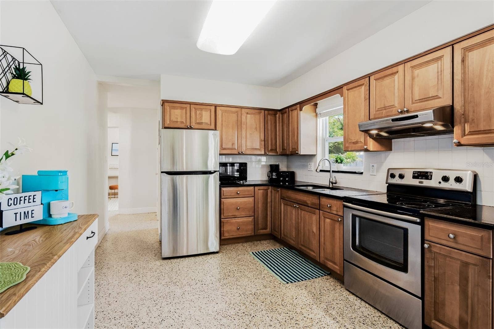 9948 51ST AVENUE N, St Petersburg, FL 33708 KITCHEN