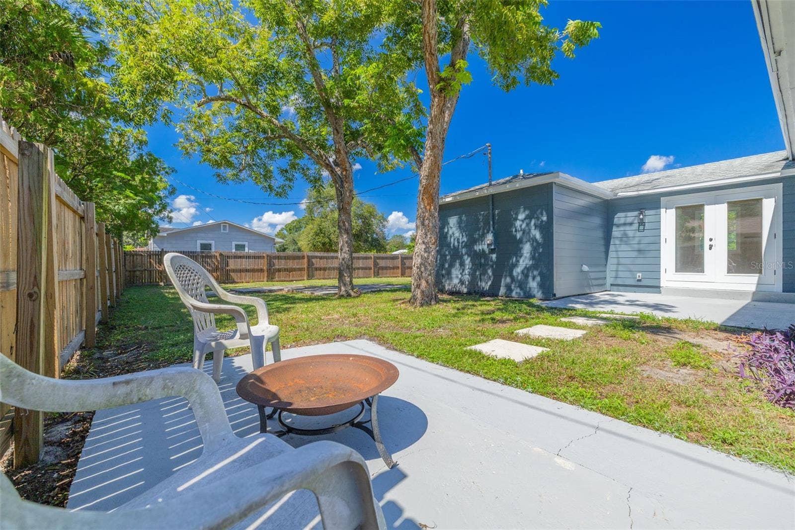 3138 YALE STREET N, St Petersburg, FL 33713