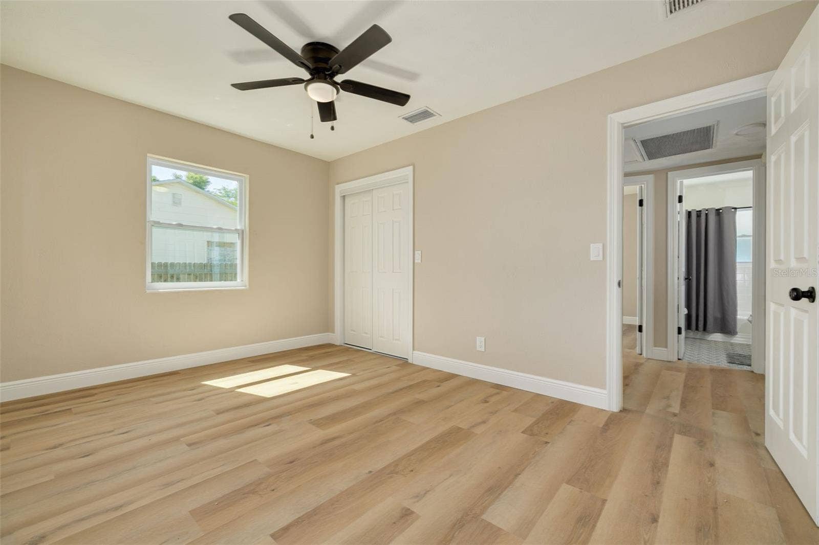 3138 YALE STREET N, St Petersburg, FL 33713